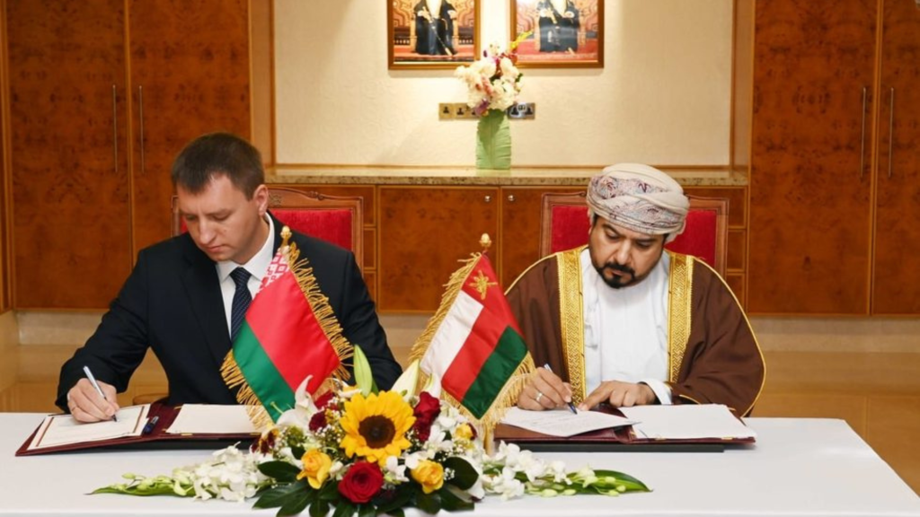 Belarus, Oman Approve Draft Deal for Mutual Visa-Free Entry